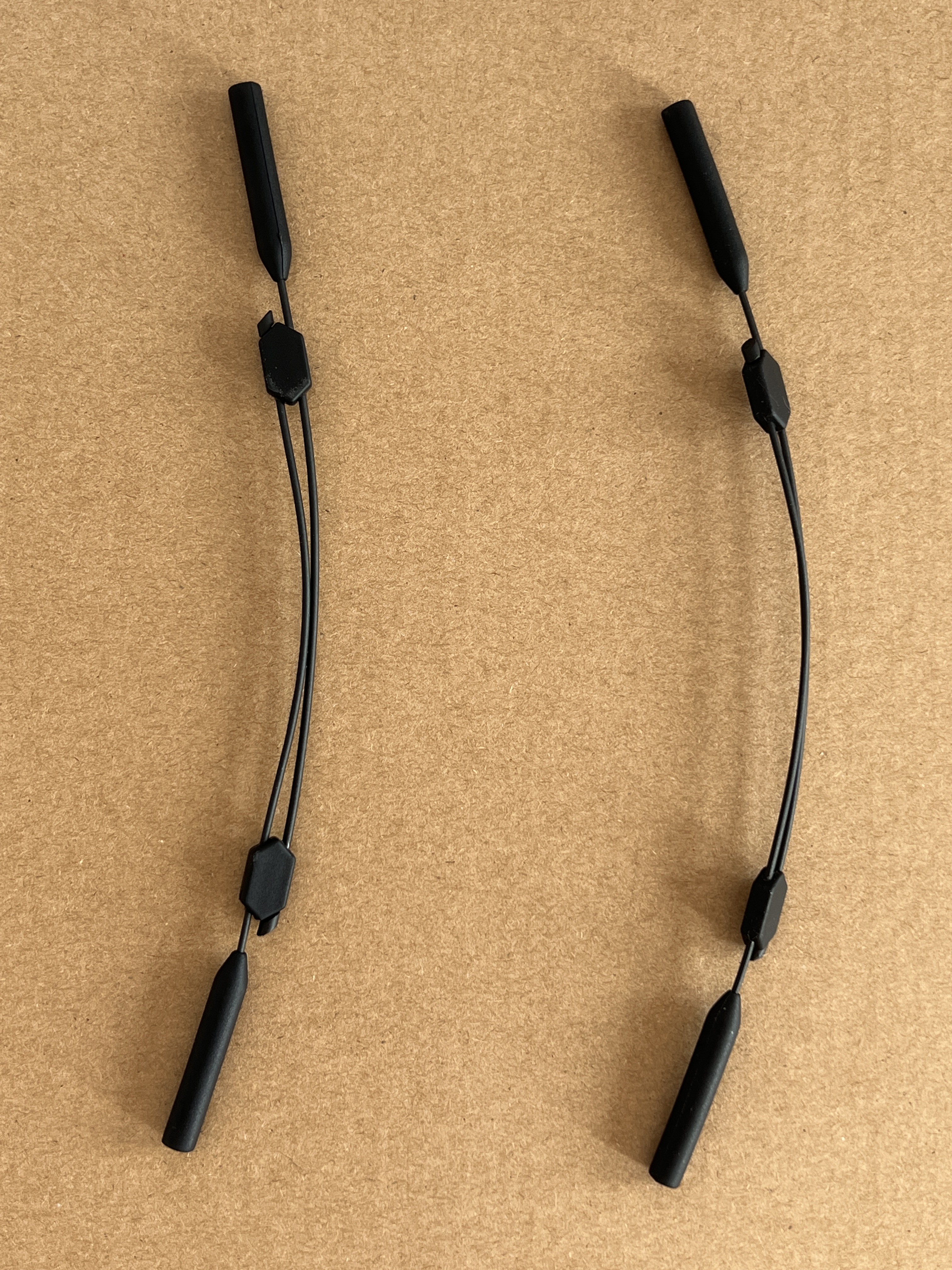 Adjustable Sunglasses Holder S - Sunglass Retainer Cord avis et prix