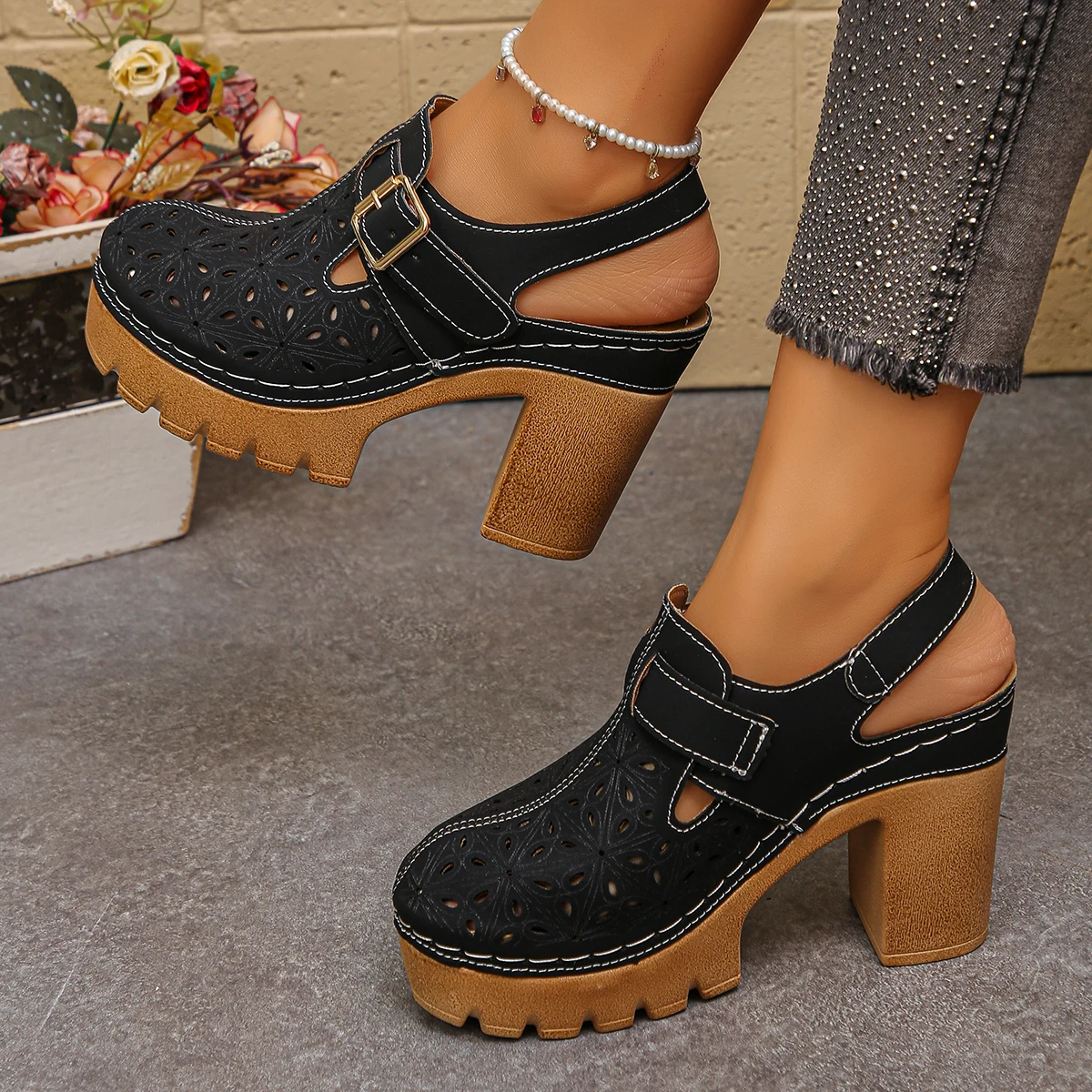 Large Size Women's Thick Heel  - Casual Sandal Leather avis et prix